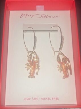 BETSEY JOHNSON Mermaid Jewels Sea Life Crystal-Studded Lobster Earrings NEW NWT